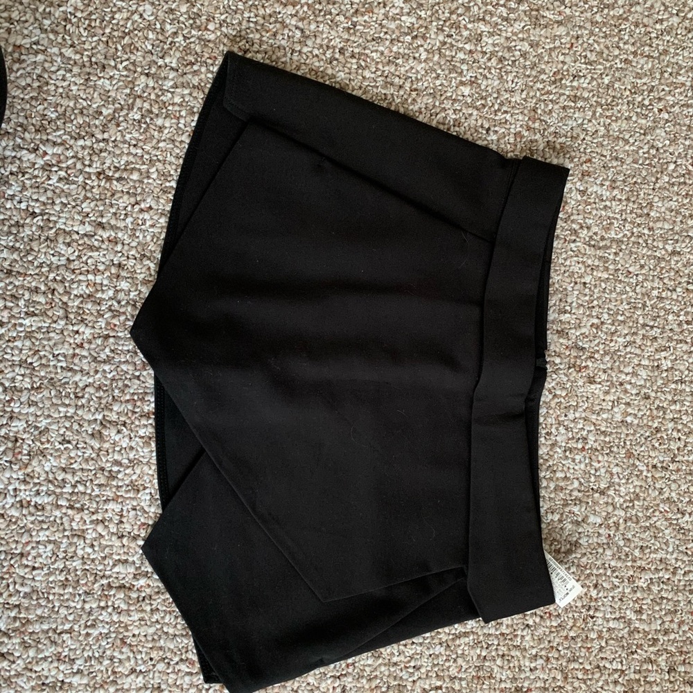 Zara black skort
